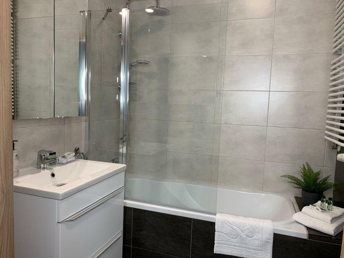 Wroclaw Premium Apartment 4You Esterno foto